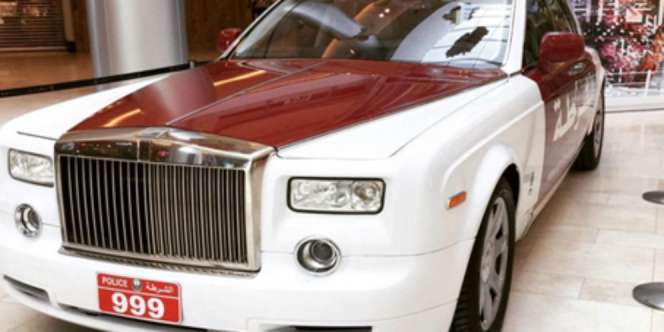 Rolls-Royce Phantom Perkuat Armada Polisi Abu Dhabi
