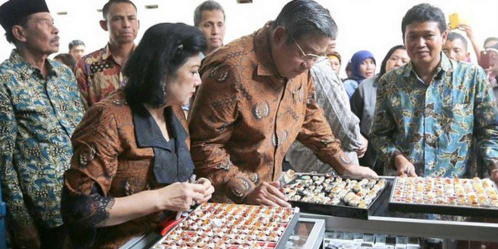 SBY dan Bu Ani Berburu Batu Akik