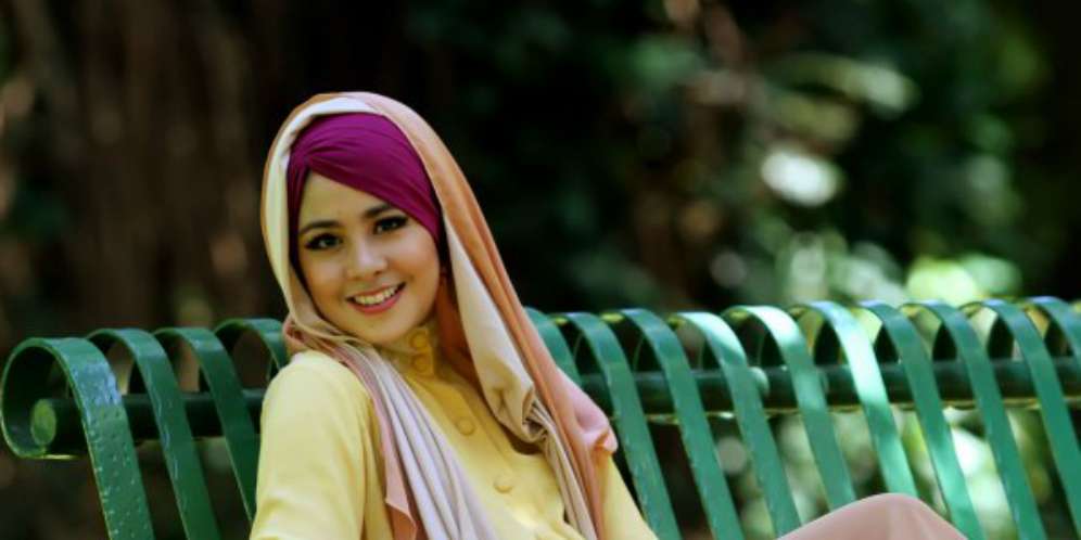 Risty Tagor Hapus Foto Stuart, Followers Penasaran
