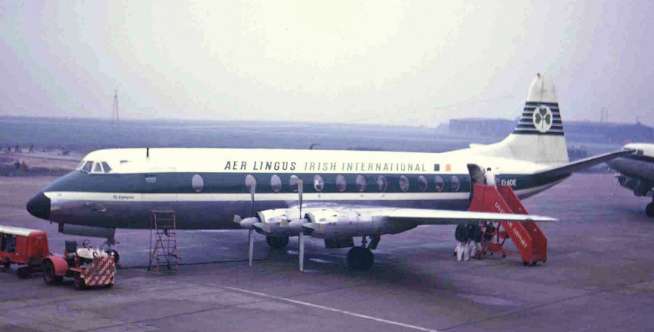 2. Pesawat Aer Lingus Penerbangan 712