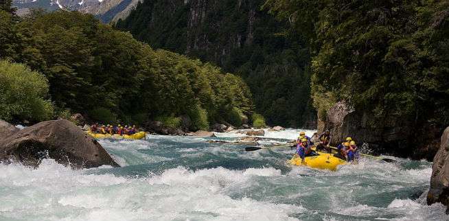 5. Menjelajahi Kerajaan Bhutan