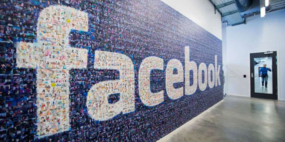 2. Facebook Hasilkan US$ 2 juta per 60 Menit