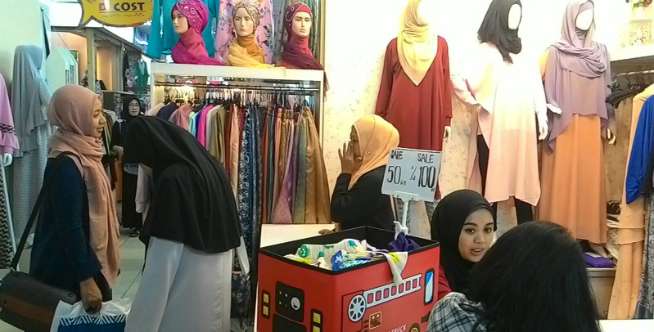 Pasar yang Kian Bertumbuh