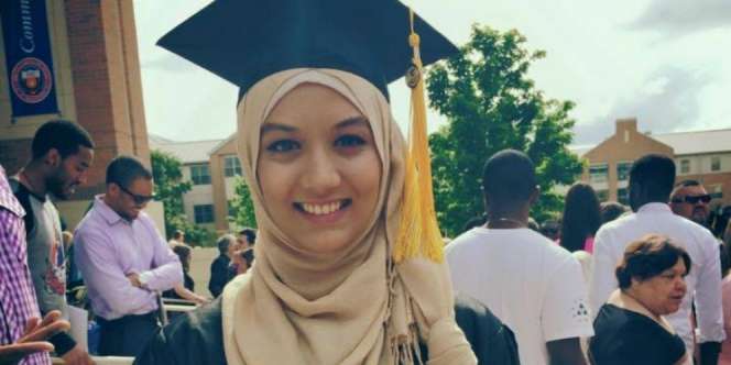 Kisah Haru, Hijaber Cantik Meninggal Usai Wisuda