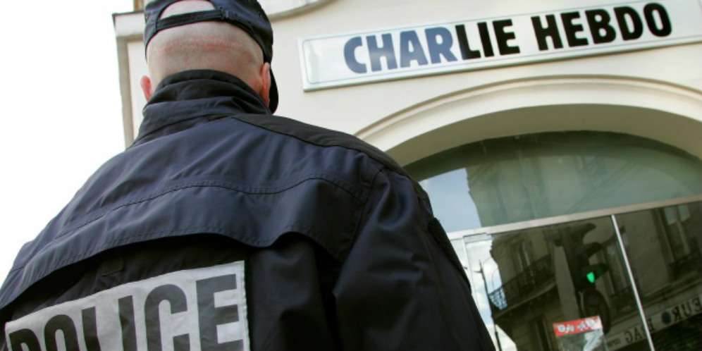 Aksi Brutal Serang Kantor Majalah di Paris, 12 Tewas