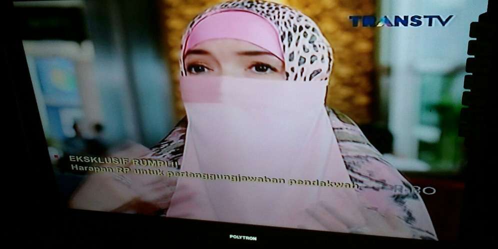 Rima Idris, Identitas Istri Siri Ustad AF