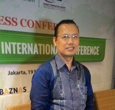 Sang Pengurus Zakat Dunia