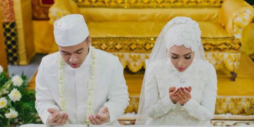 Meminta Izin