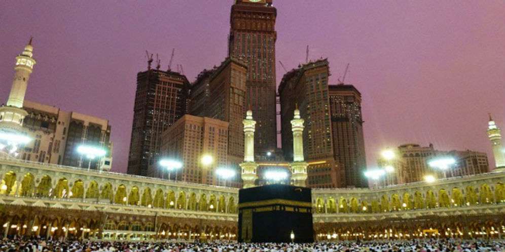 3. Bayangan Kabah Tidak Lagi Tampak
