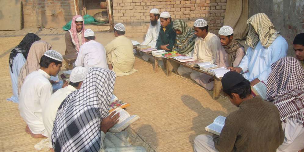 Guru Mulia Ini Wafat Saat Mengajar Alquran