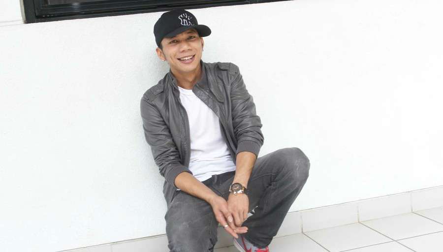 Norman Kamaru, Potret `Artis Instan` yang Kini Jualan Bubur