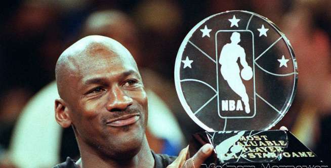 3. Michael Jordan - Pemain Basket