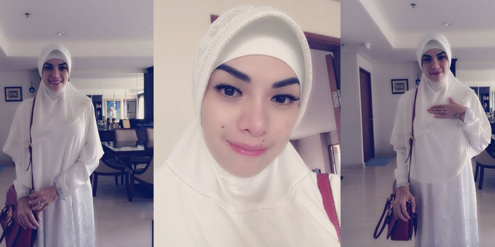Keinginan Nikita Mirzani Berhijab