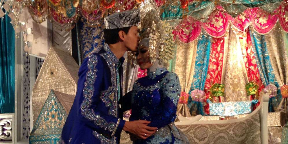 Kisah Cinta Ta`aruf Fedi Nuril dan Vanny