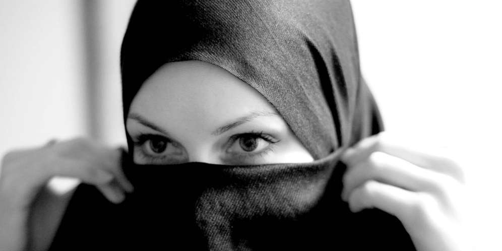 Ancaman Bidadari Surga untuk Istri Durhaka ke Suami