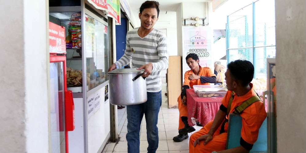 Norman Kamaru Pisah Rumah dengan Istri