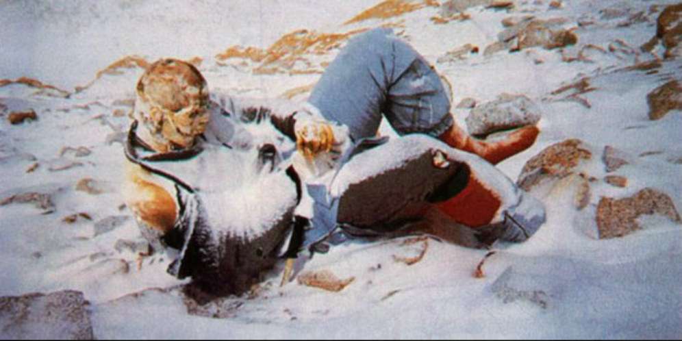 Mayat-mayat Beku di Gunung Everest