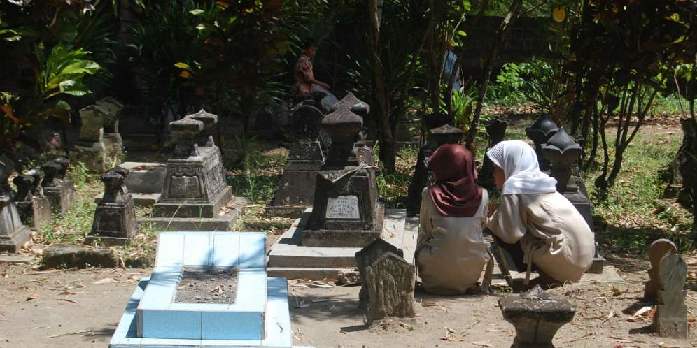 Kisah Nyata, Wanita Hidup di Dalam Kubur