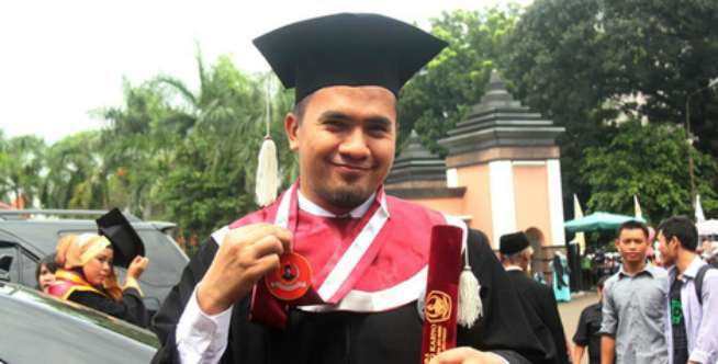 Sarjana Hukum