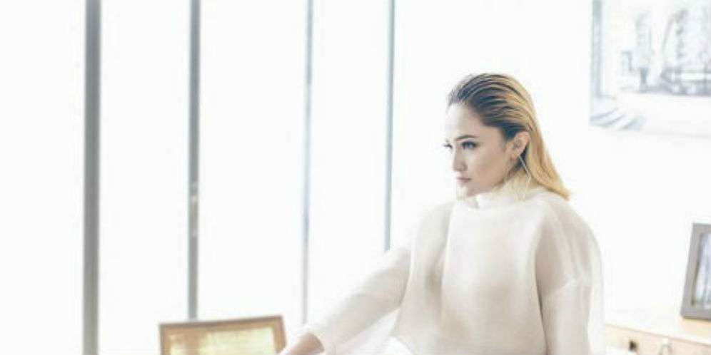 Marshanda Tanpa `Bawahan` Tuai Kritik Netizen