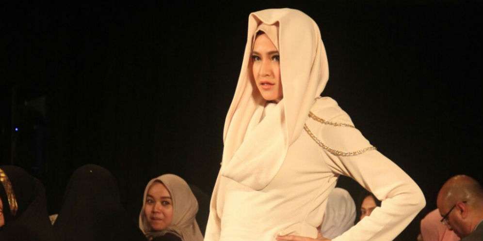 Marshanda Kembali Berhijab