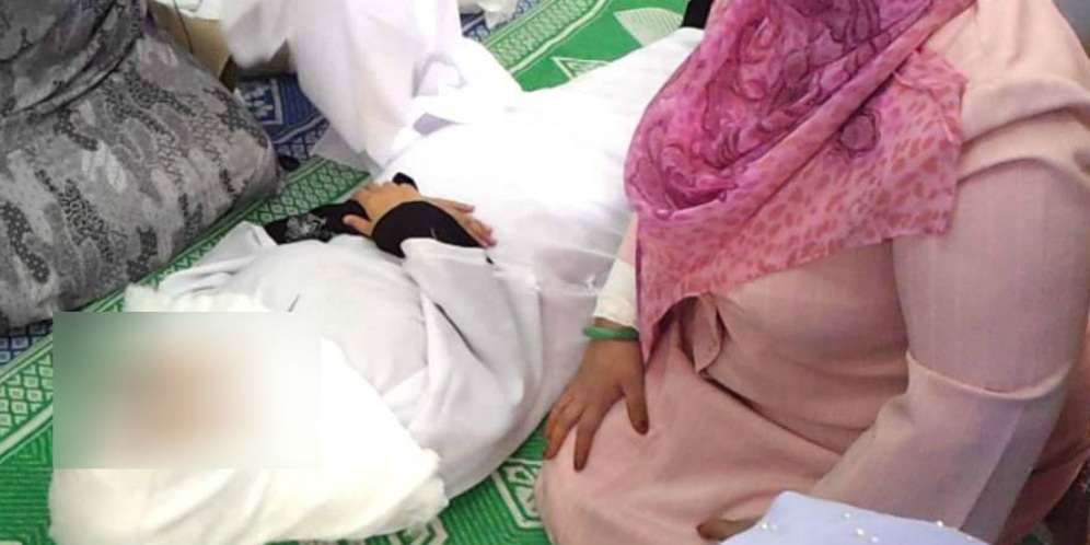 7. Mayat dengan Senyuman dan Wajah Berseri-seri