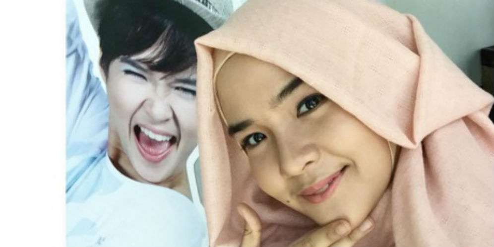 Usai Main Film Islami, `si Cuek` Aquino Umar Mantap Berhijab