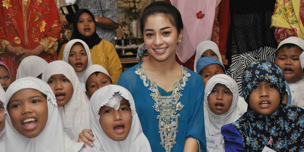 Nikita Willy Pamer Foto Moge