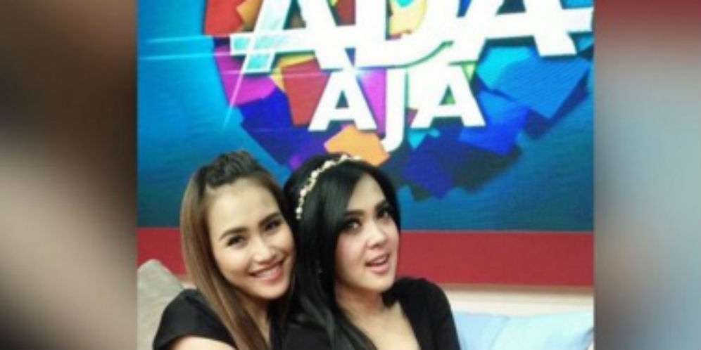 Heboh Video Syahrini dan Ayu Ting Ting: Lelaki Ngerepotin..!!