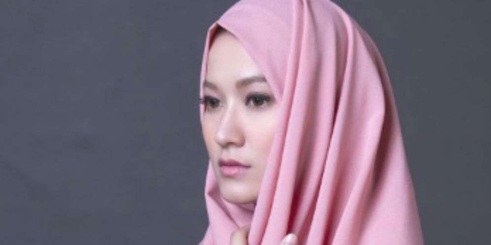 Lyra Virna Marah di Sosmed