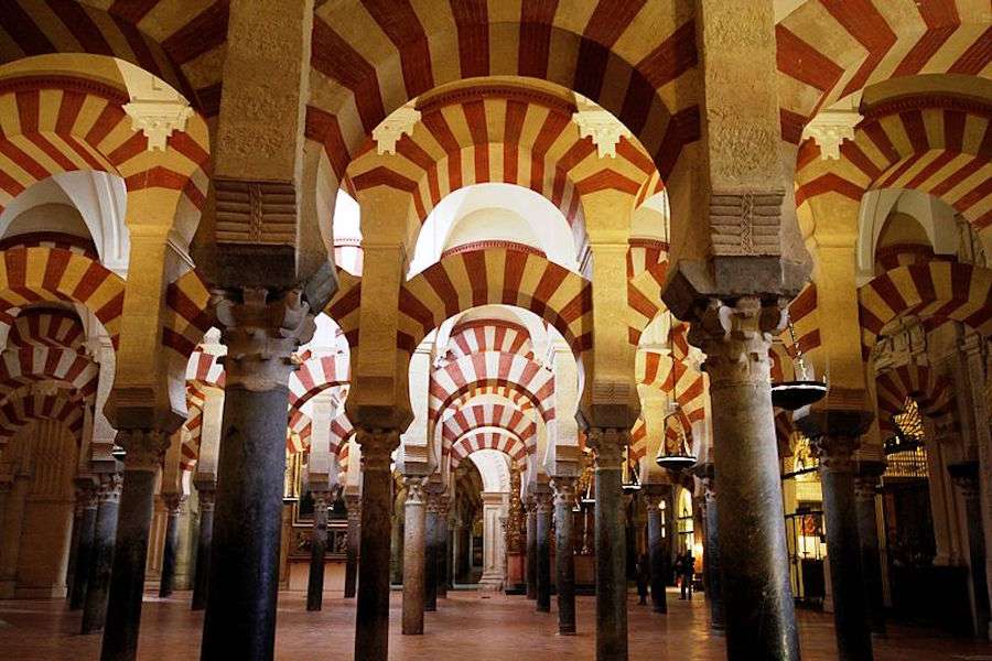 Masjid Cordoba dan Mezquita