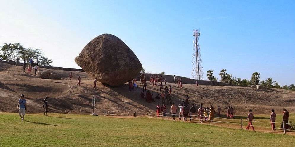 Misteri Batu Anti-Gravitasi di India Tak Kunjung Terpecahkan
