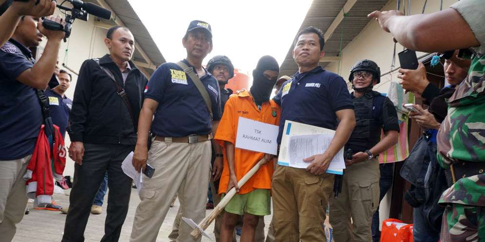 Isi SMS Kekasih Sebelum Ikut Bunuh Buruh Pabrik Tangerang