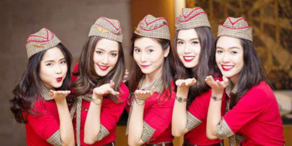 Rahasia di Balik Maskapai yang Pramugarinya Berpakaian Syur