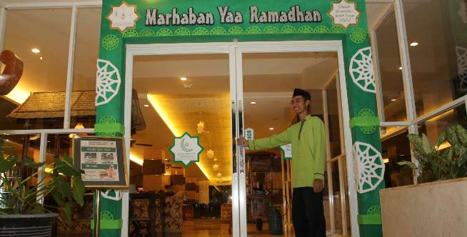Sungkeman ala Hotel