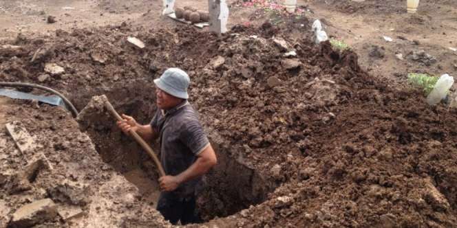 Kisah Nyata Penggali Kubur Lihat Azab Orang Meninggal