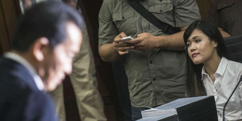 Gelagat Aneh Jessica Saat...