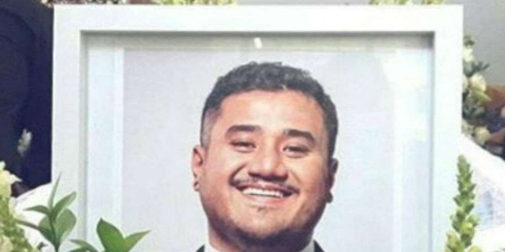Tak Kuat Saat Ketemu Ibu Mike