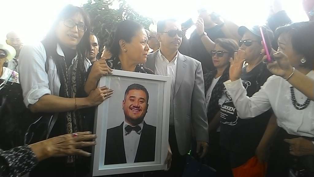 Rindu Berduet dengan Mike