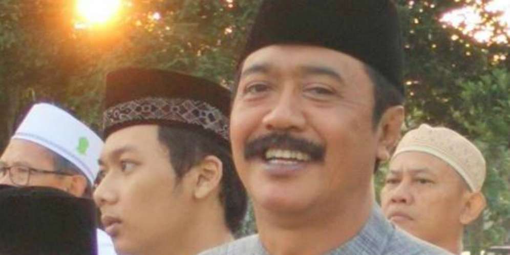 Orang Gila Saja Sholat