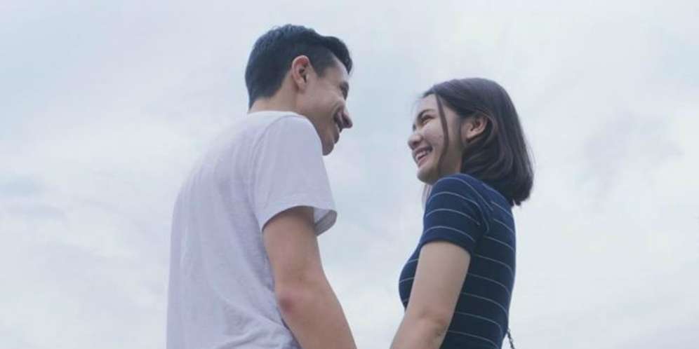 Yang Bikin Dea Jatuh Hati