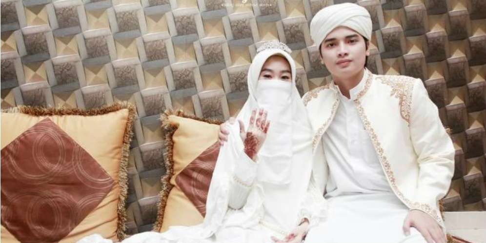 Masya Allah, Begini Awal Pertemuan Alvin dan Larissa Chou