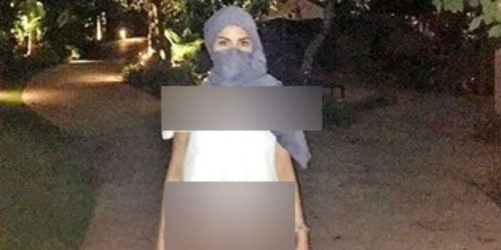 Astaghfirullah, Nikita Mirzani Bercadar Tapi Pamer...