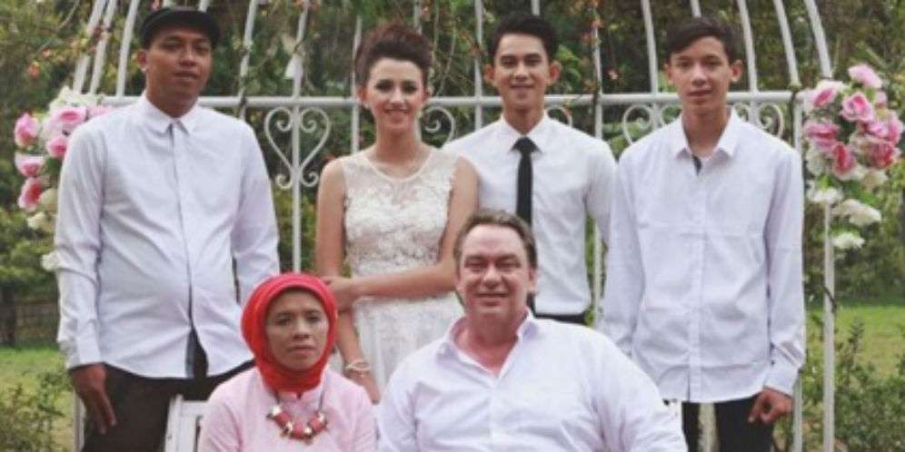 Ibunda Dahlia Poland Bikin Netizen Khawatir