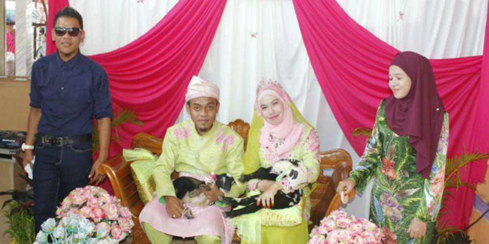 Mengapa Bawa Kambing