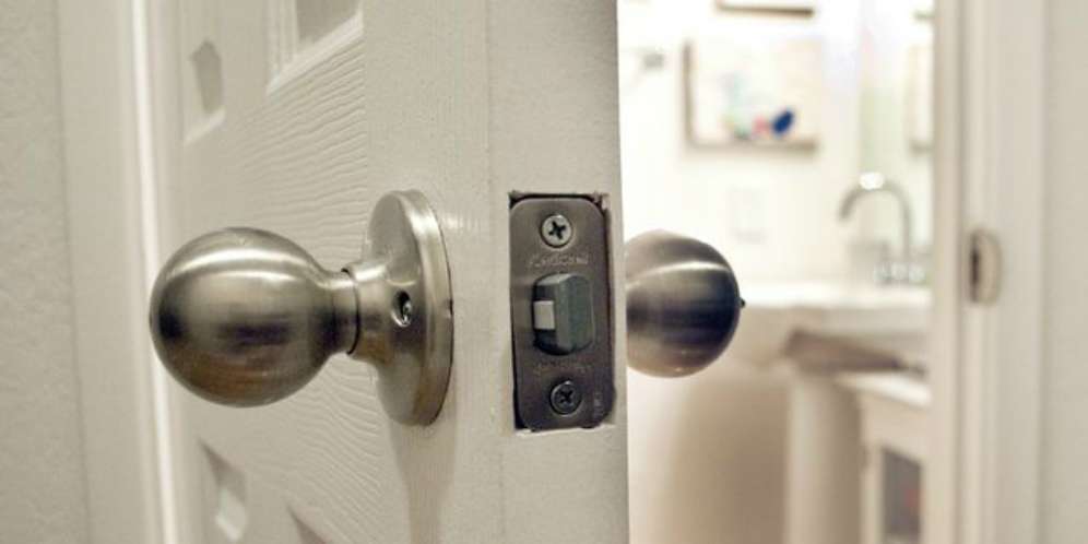 Identitas Ketahuan, Pelaku Pilih Mundur