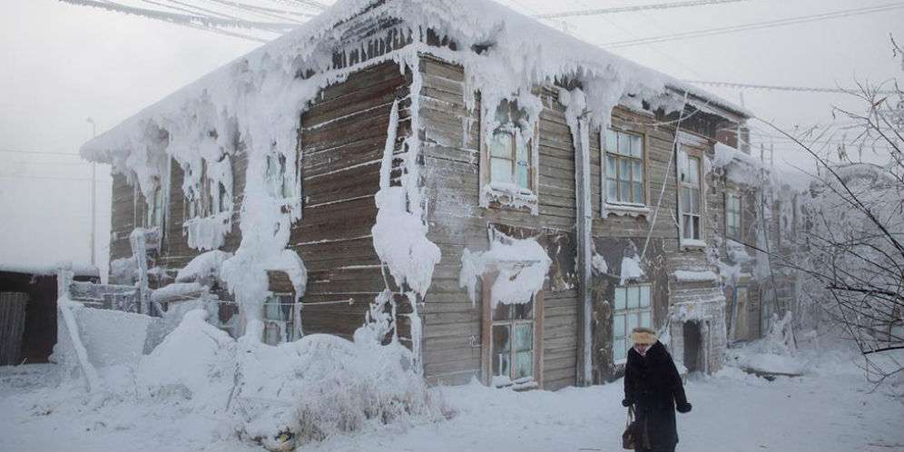 Bakar Api Unggun untuk Pemakaman