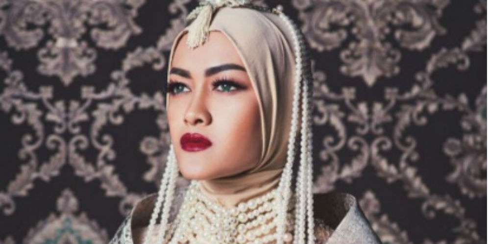 Tak Selamanya Artis Punya Duit
