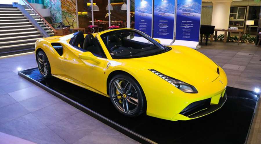 Ferrari Membantah