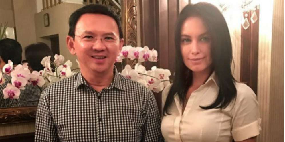 Entah Kenapa Ibu itu....